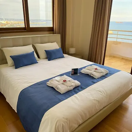 Apartament 11 - Golden Sunrise