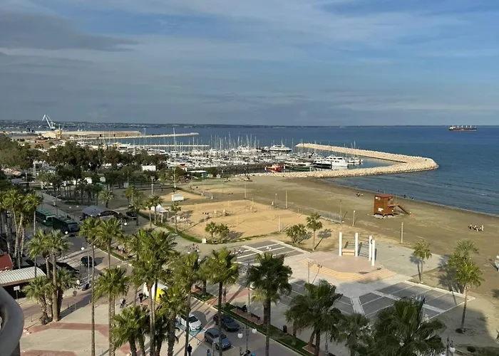 Lägenhet 11 - Golden Sunrise *