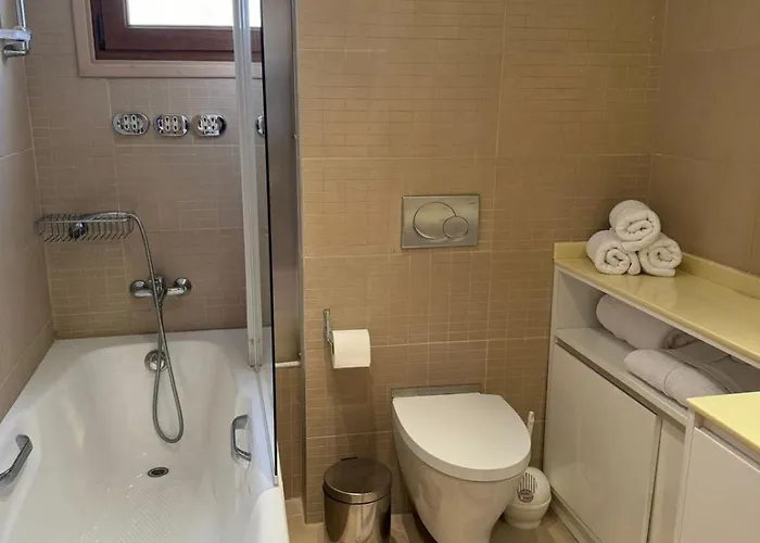 Lägenhet 11 - Golden Sunrise