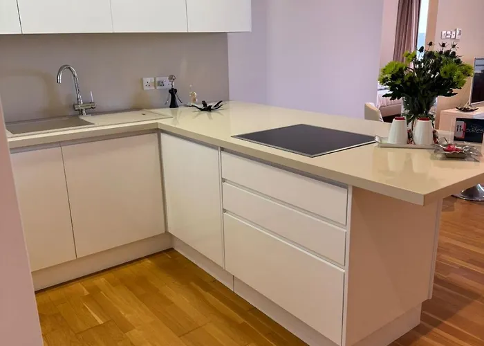 Lägenhet 11 - Golden Sunrise *